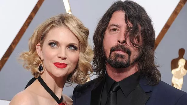 戴夫·格罗尔(Dave Grohl)透露婚外情是他为挽救妻子乔丁·布鲁姆(Jor